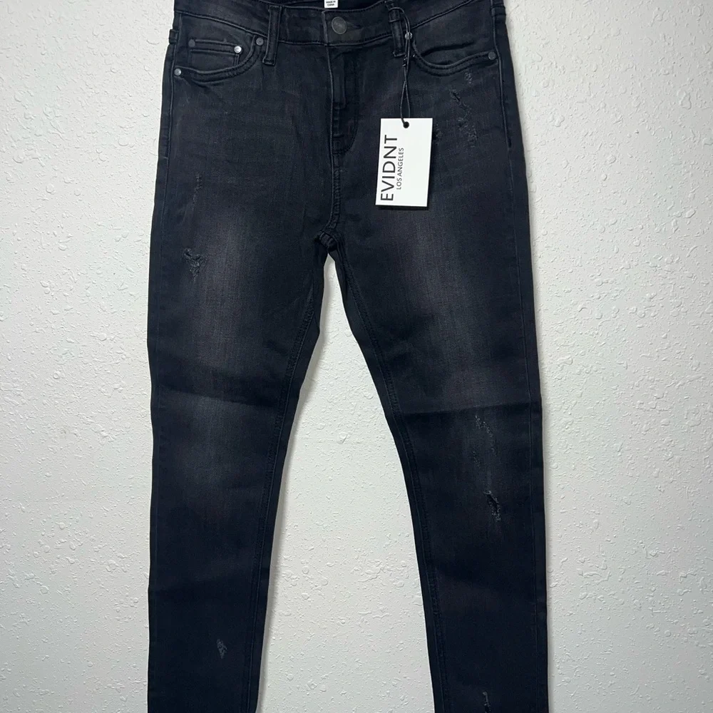 Black Skinny Jeans with Modern Distressed Look - Picture 1 of 5